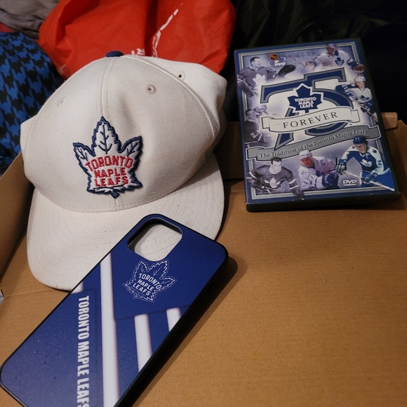 Maple leafs - Picture 9 of 12